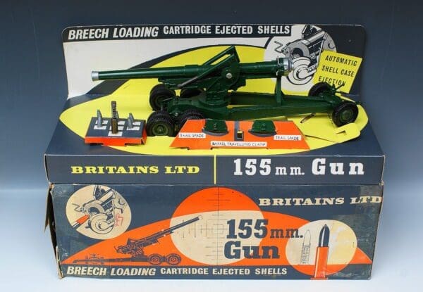 SOLD Britains Military 155mm Gun - Early Box Type!