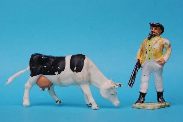SOLD Cherilea RARE Friesian Cow & Farmer 60mm