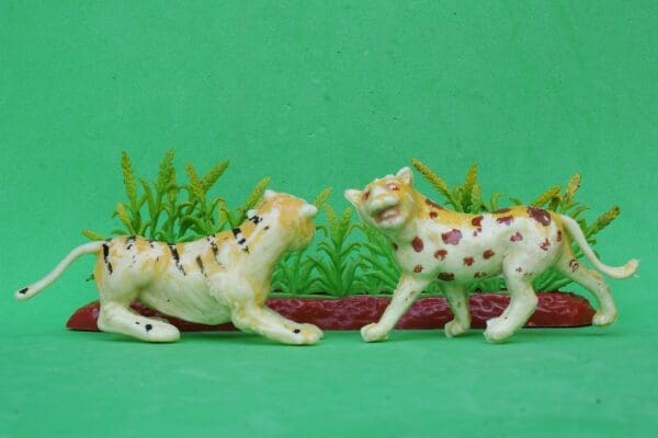 SOLD Cherilea Zoo Leopard & Crouching Tiger #1