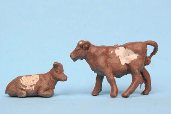 Speedwell Farm Calves - Scarce CHOCOLATE Plastic!
