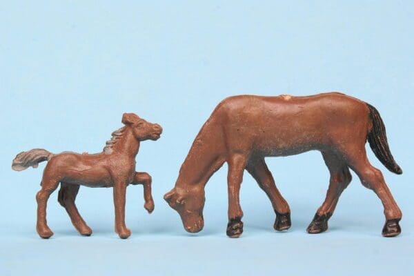 NEW! Speedwell Farm Colt and Feeding Horse- CHOCOLATE Plastic!