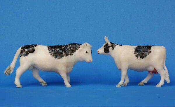 Hilco Plastic Bull & Cow (Herald Copies) - BLACK Markings
