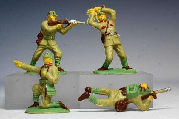 Trojan Japanese Soldiers, 4 Poses