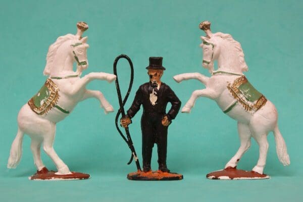 Charbens Circus Liberty Horses & Ringmaster