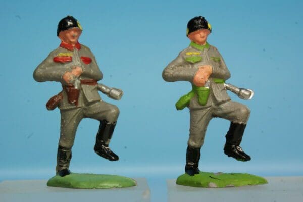 SOLD Trojan German Soldiers Running Drawing Pistol
