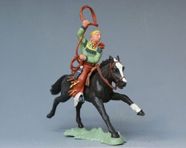 SOLD Herald Mounted Cowboy Lassoing - GREEN Shirt