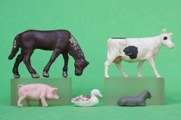 NEW! Speedwell Farmyard Models Rare Cat, Cow, etc