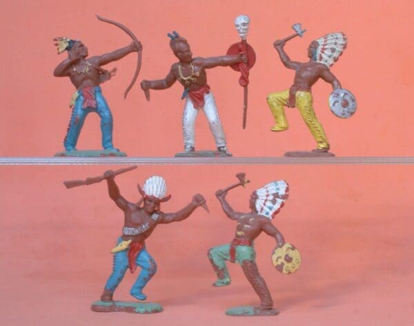 Crescent 60mm Indians - Group of 5 Figures