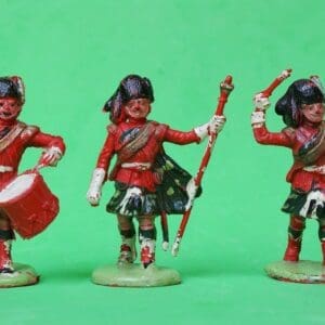 SOLD Cherilea 54mm Highland Bandsmen - PALE Green Bases