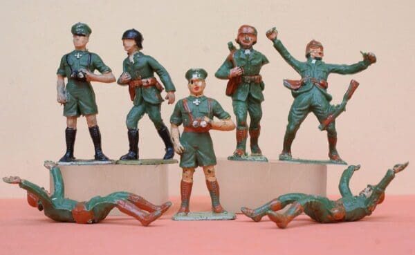 Cherilea 60mm German Afrika Korps - GREEN Plastic