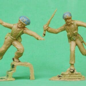 NEW! Cherilea 70mm UN Troops - LIGHT BLUE Helmets