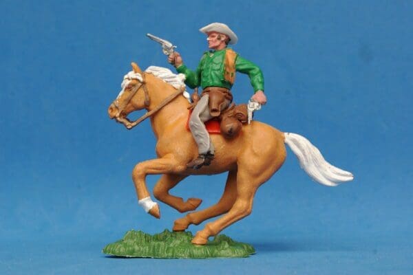 NEW! Swoppet Cowboy Firing Twin Guns Mounted + REPRO Box #2