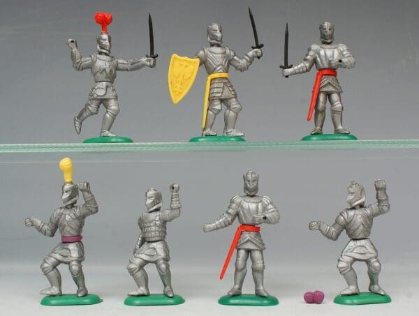 SOLD Crescent Medieval Knights 'Movables' - 7 Figures