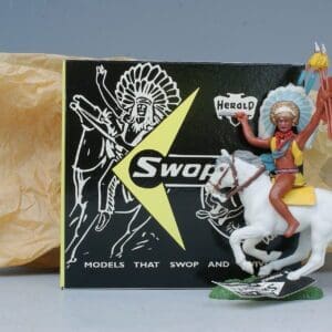 Herald Swoppet Mounted Indian Chief with Dagger