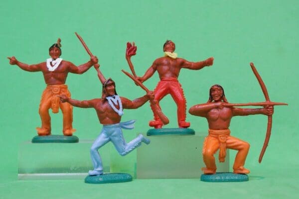 SOLD Charbens Swoppet-type Indians with Early Bases #1