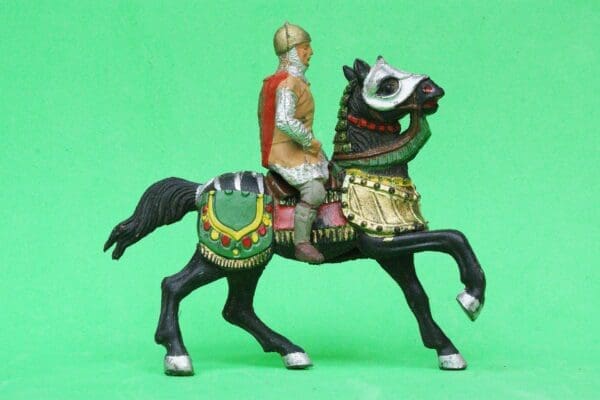 SOLD Reamsa Mounted Knight - King Arthur Series