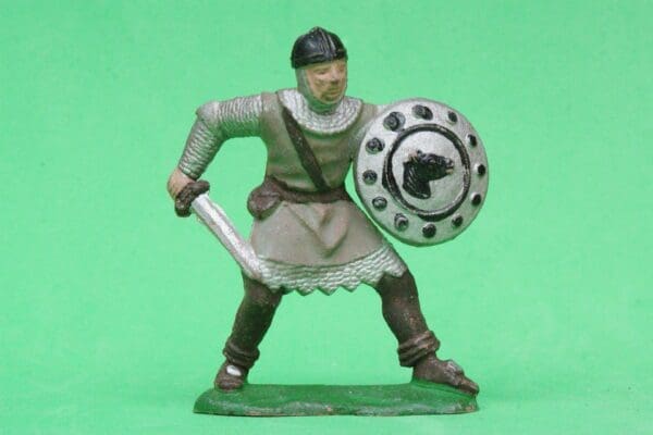 Reamsa Knight Attacking - King Arthur Series