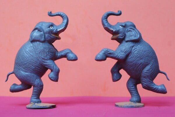 SOLD Charbens Circus Performing Elephants (Dark Grey Plastic)