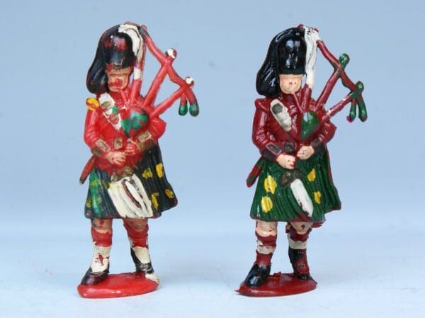 Hong Kong Copy of Herald Highlander - RED Plastic