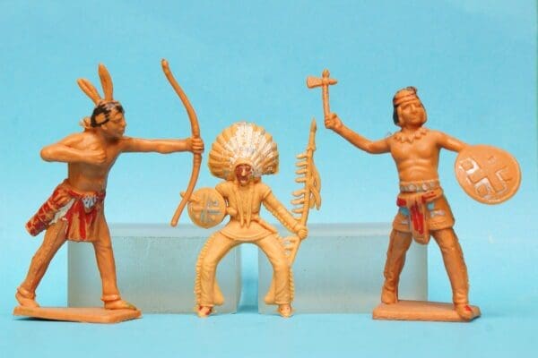 Cherilea Native Indians - TAN Plastic