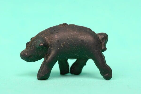 SOLD Bergen/Beton Piglet - Soft Black Plastic