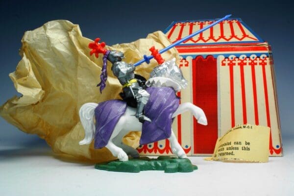 SOLD Swoppet C15th Knight Defending Tent Pack