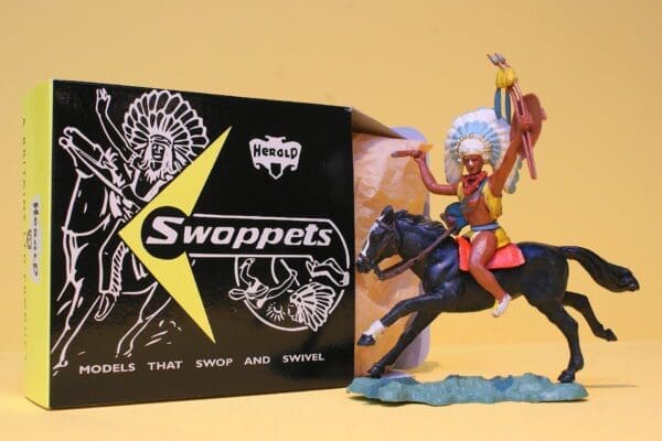 SOLD Herald Swoppet Indian Chief with Dagger, Mounted