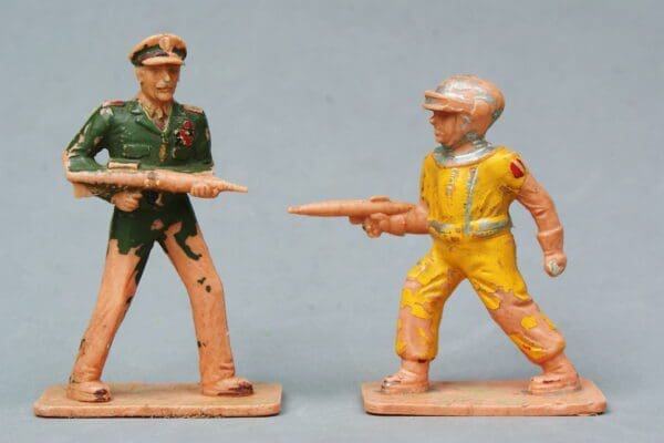 Kentoys Commander Lex O'Malley & Yellow Spaceman