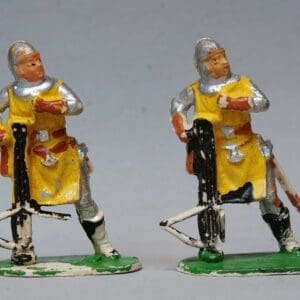 SOLD Cherilea 54mm Pair Sheriff's Men-at-Arms - WHITE Plastic
