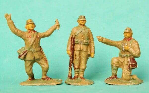 SOLD Trojan Japanese Soldiers, 3 Poses