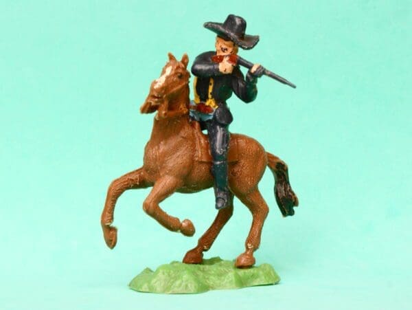 SOLD Crescent US Cavalry Mounted Trooper
