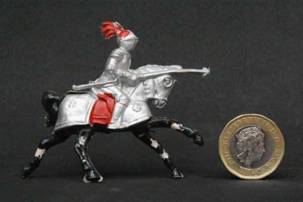 SOLD Cherilea 30mm Mounted Medieval Knight from Lead Mould
