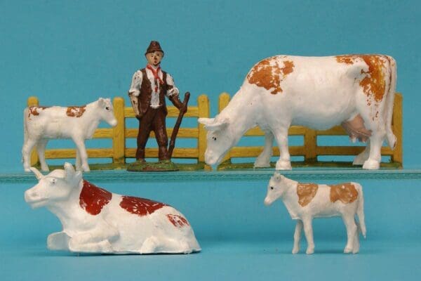 SOLD Taylor & Sons Farm Drover, Cows & Calves