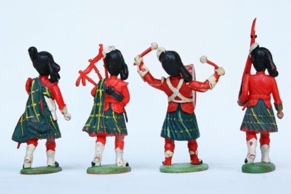 NEW! Herald Military Gordon Highlanders - Loose Set #4 - Image 3