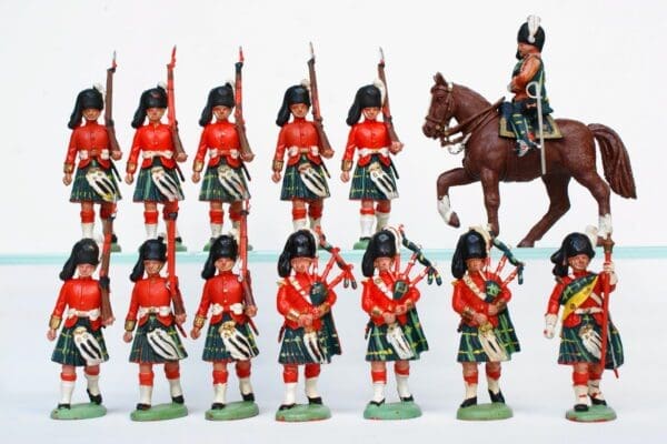 SOLD Herald Gordon Highlanders & Mounted Officer