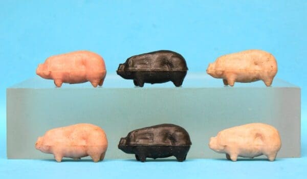 SOLD Trojan Farm Animals Piglets x 6