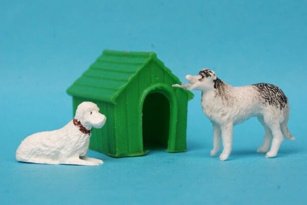 B&S Farm Dogs with Taylor Dog Kennel *** Back in Stock ***