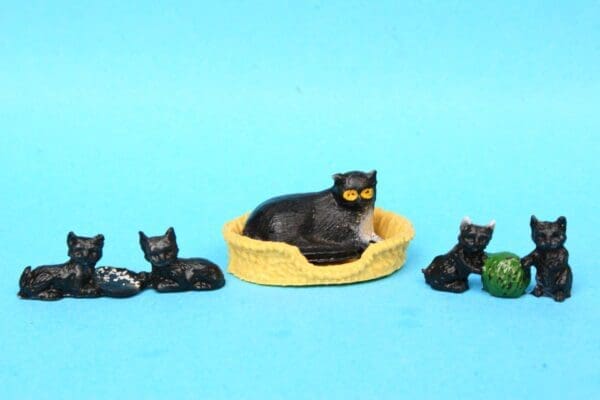 SOLD B&S Cat & Kitten Set with Basket