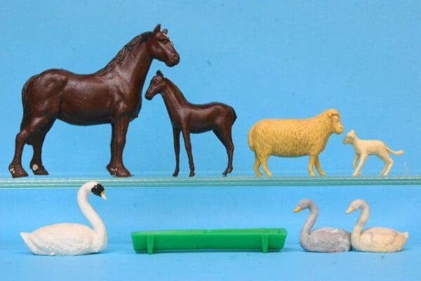 Barrett & Sons Farm Animals - Scarce Loose Set