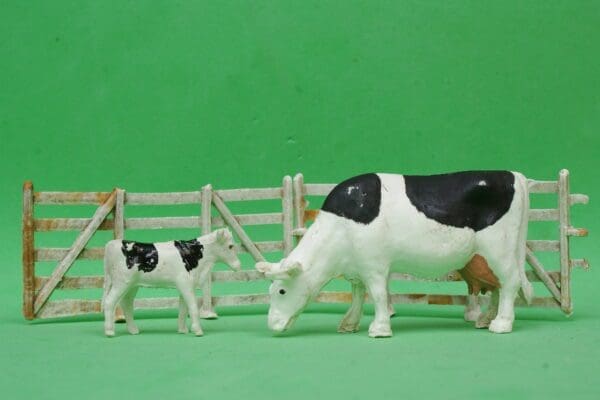SOLD Taylor & Sons Cow, Calf & Unusual MARBLED Farm Fences