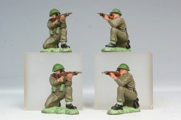 NEW! Herald Khaki Infantry, Kneeling Firing - NETTED Helmets! - Image 4