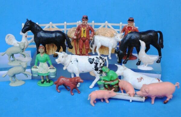 SOLD Charbens Farm Models Collection