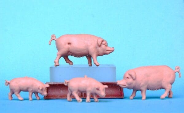 SOLD Charbens Farm Pigs, Piglets & Pig Trough (Brown)