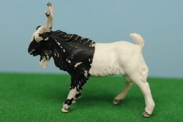 SOLD Herald Billy Goat WHITE Plastic Variant