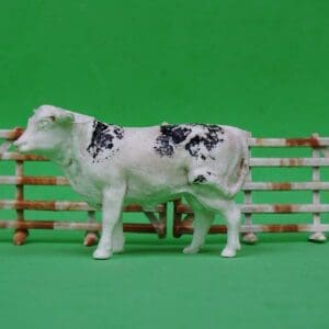 SOLD Taylor & Sons Bull and Unusual MARBLED Farm Fences