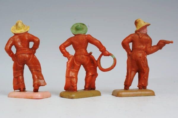 SOLD Beton Acetate Plastic Cowboys on Foot - 3 Poses! - Image 3