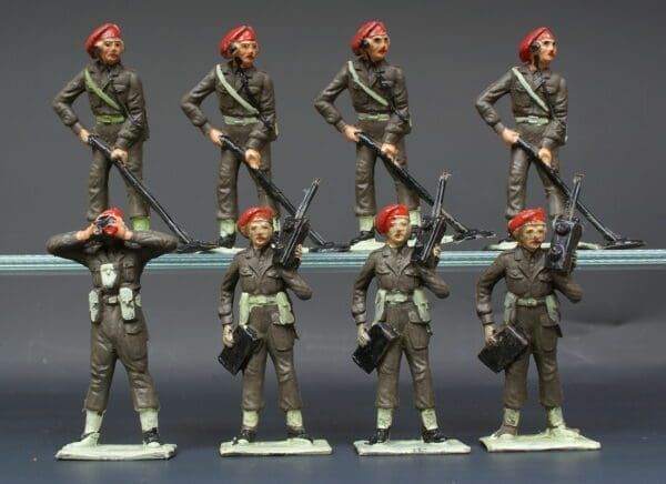 SOLD Cherilea 60mm British Paratroopers - Old Stock!