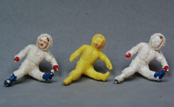 SOLD Gemodels Boys Playing in Snow 'Winter Group'