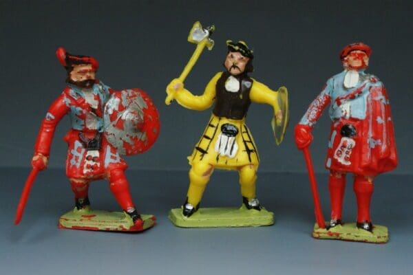 SOLD Cherilea 60mm Highland Clansmen (Bonnie Prince Charlie)
