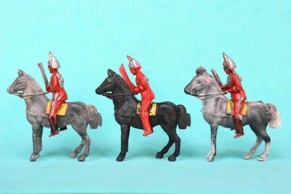Cherilea 40mm Mounted Lifeguards (Separate Horses) - Image 4